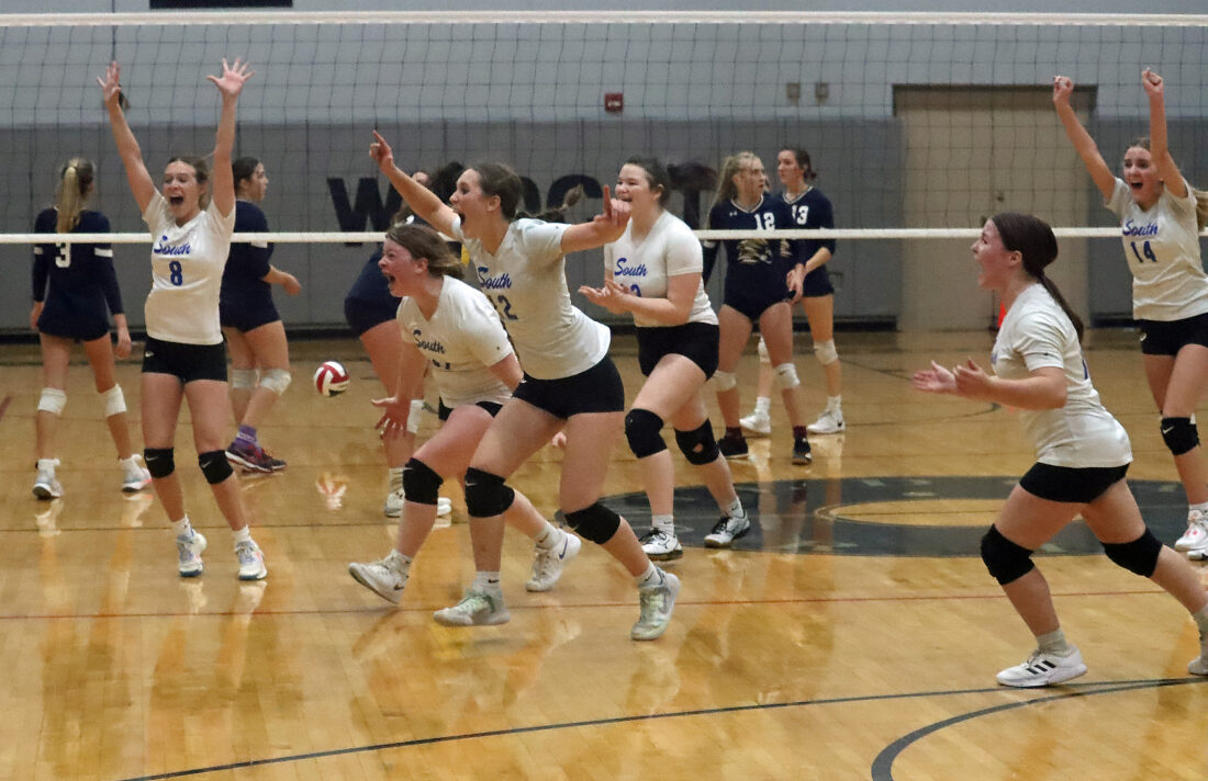 South beats Cowanesque to win District 4 Class A girls volleyball title